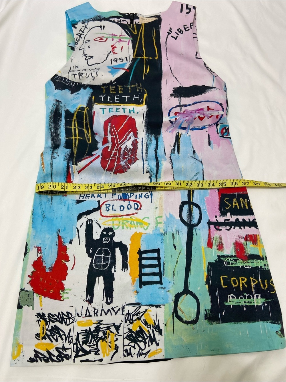 Alice + Olivia Basquiat Sleeveless Multicolored Printed Shift Dress - .Size-8 - Picture 7 of 12